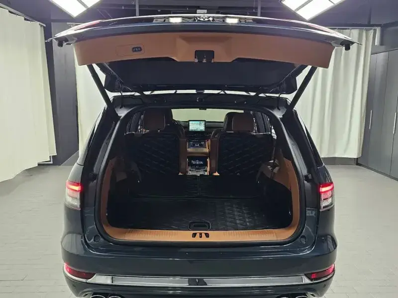 2021 Lincoln Aviator с пробегом 66 932 км
