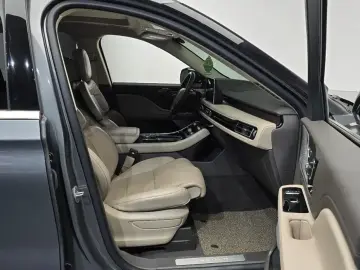 2023 Lincoln Aviator с пробегом 60 953 км