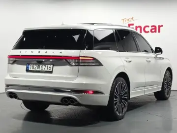 2023 Lincoln Aviator с пробегом 23 544 км