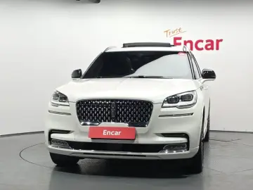 2023 Lincoln Aviator с пробегом 23 544 км
