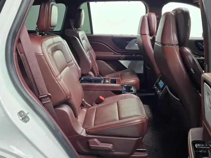 2020 Lincoln Aviator с пробегом 99 480 км