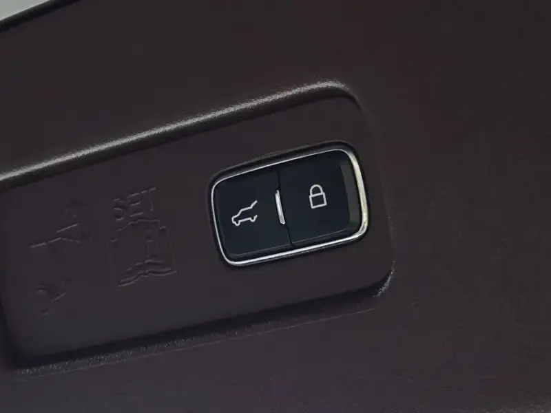 2020 Lincoln Aviator с пробегом 100 898 км
