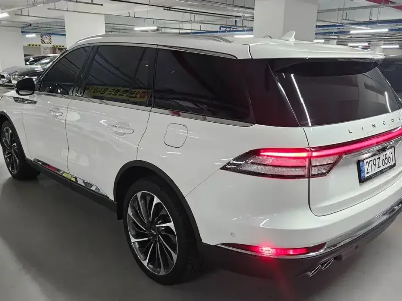 2021 Lincoln Aviator с пробегом 66 201 км
