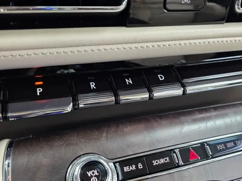 2021 Lincoln Aviator с пробегом 85 477 км