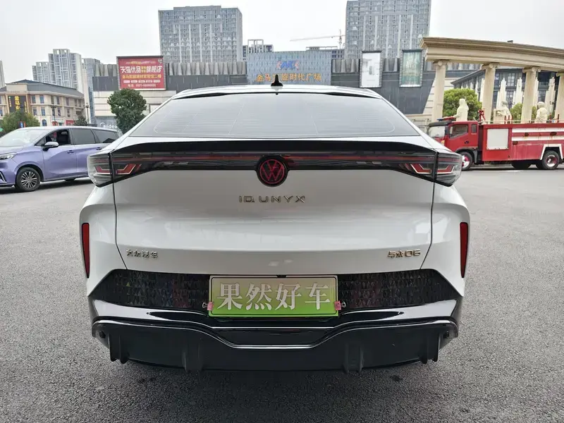 2025 Volkswagen Unique 06 с пробегом 4 000 км