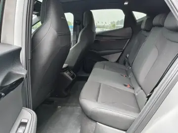 2025 Volkswagen Unique 06 с пробегом 4 000 км