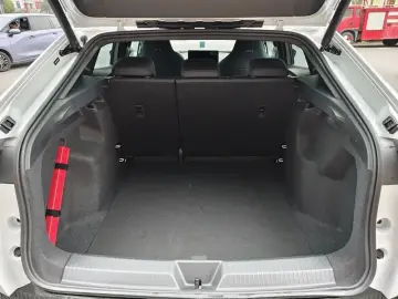 2025 Volkswagen Unique 06 с пробегом 4 000 км