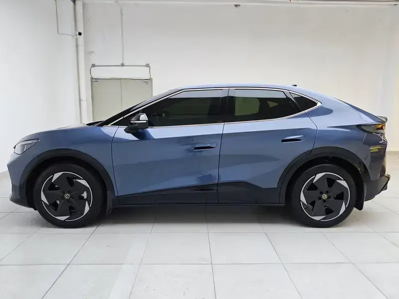 2025 Volkswagen Unique 06 с пробегом 8 600 км