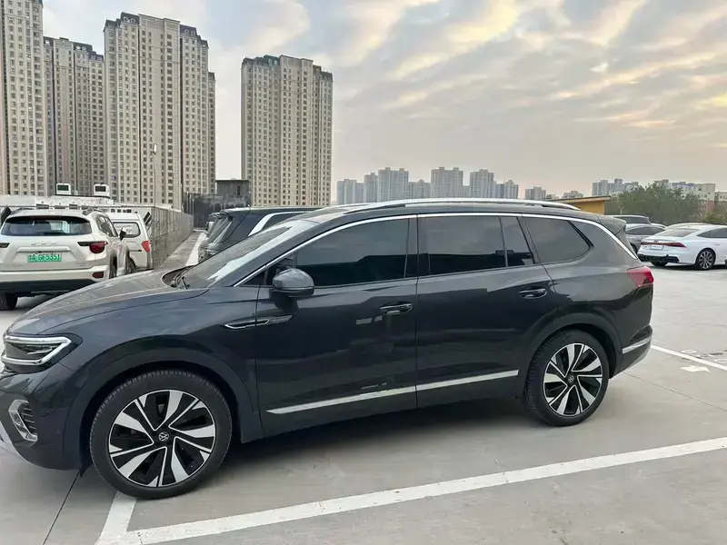 2023 Volkswagen Yuzhong 08 с пробегом 18 500 км