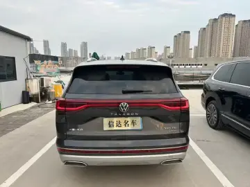 2023 Volkswagen Yuzhong 08 с пробегом 18 500 км