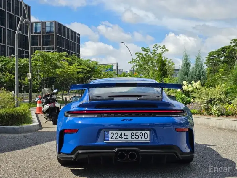 2026 Porsche 911 GT3 с пробегом 21 км