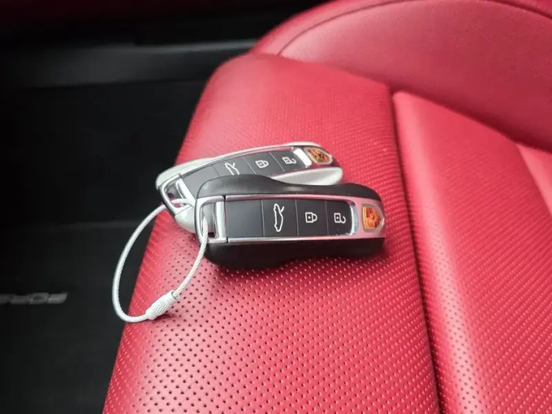 2021 Porsche 911 с пробегом 50 129 км