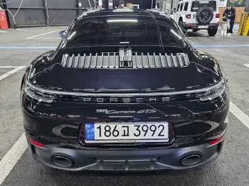 2023 Porsche 911 с пробегом 13 000 км