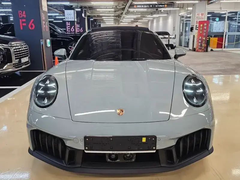 2025 Porsche 911 с пробегом 4 659 км