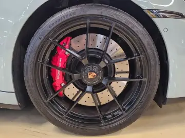2025 Porsche 911 с пробегом 4 659 км