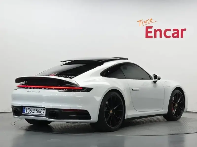 2024 Porsche 911 с пробегом 6 156 км