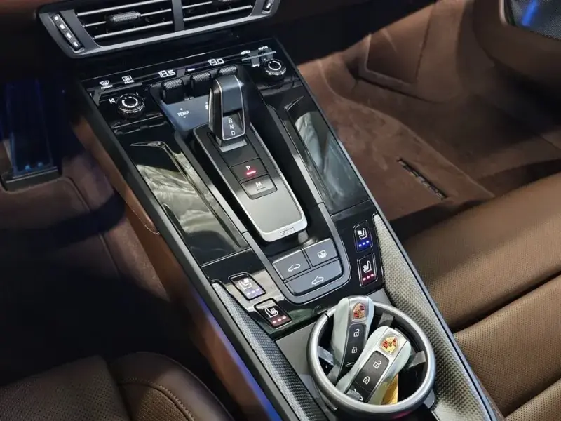 2025 Porsche 911 с пробегом 4 659 км