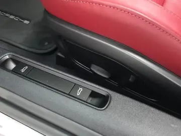2024 Porsche 911 с пробегом 6 156 км