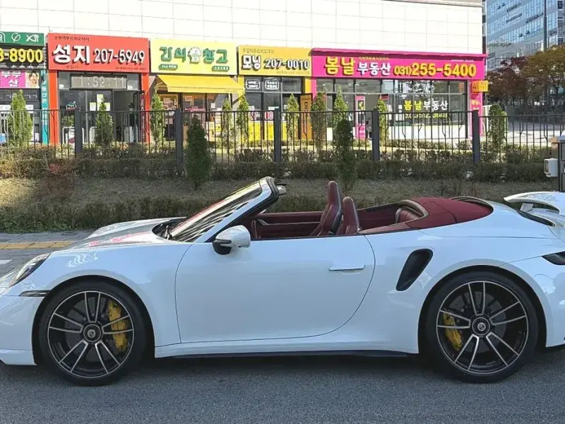 2021 Porsche 911 с пробегом 13 355 км