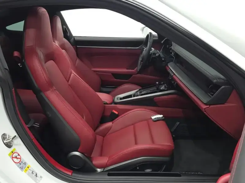 2024 Porsche 911 с пробегом 6 156 км