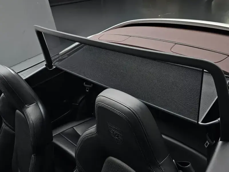2024 Porsche 911 с пробегом 18 653 км