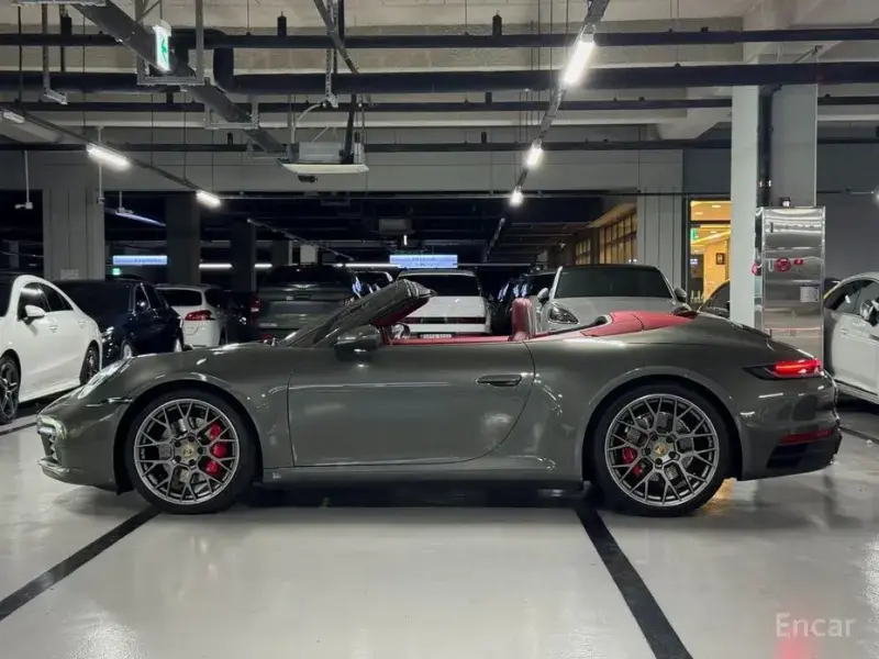 2021 Porsche 911 с пробегом 21 550 км