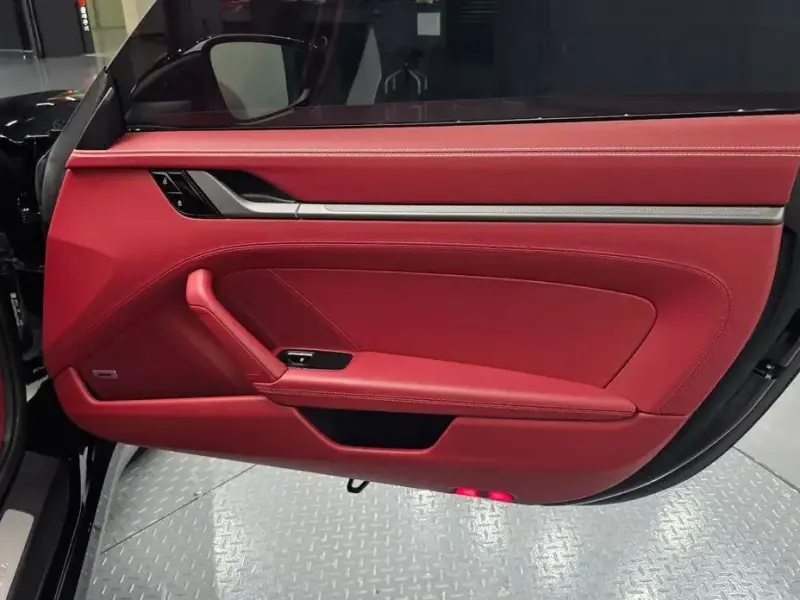 2021 Porsche 911 с пробегом 13 222 км