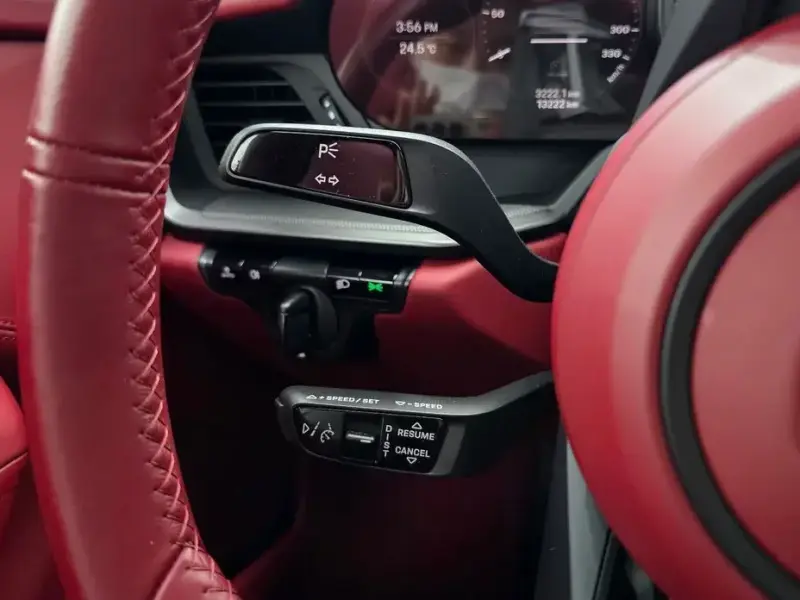 2021 Porsche 911 с пробегом 13 222 км