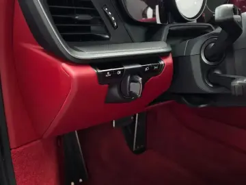 2021 Porsche 911 с пробегом 13 222 км