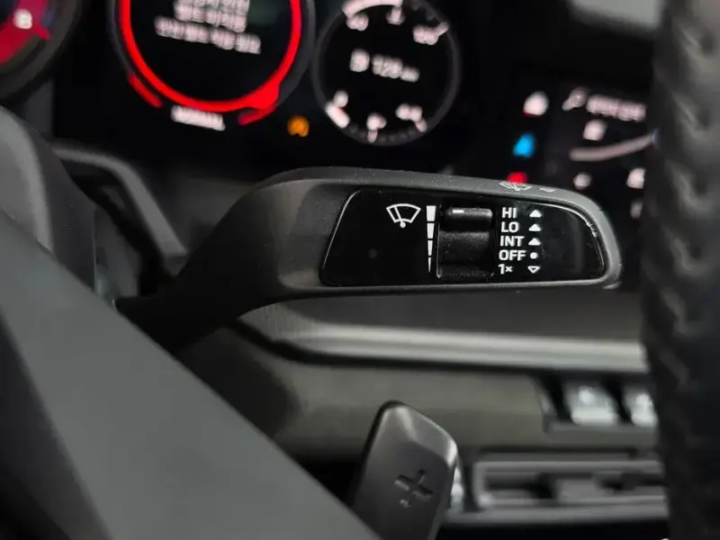 2023 Porsche 911 с пробегом 30 382 км