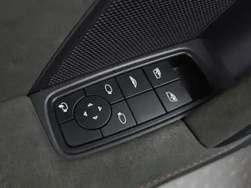 2023 Porsche 911 с пробегом 30 382 км