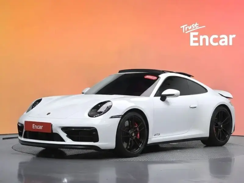 2023 Porsche 911 с пробегом 15 148 км