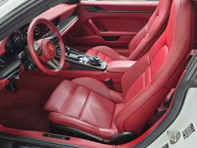 2023 Porsche 911 с пробегом 15 148 км