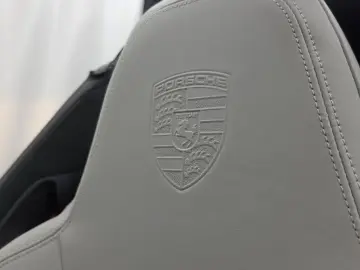 2024 Porsche 911 с пробегом 12 120 км