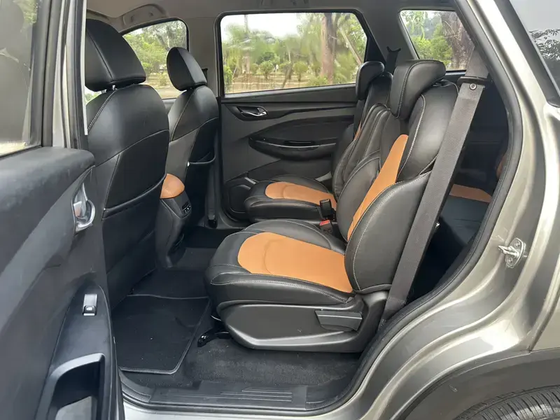 2019 Wuling Wuling Hongguang S3 с пробегом 98 000 км