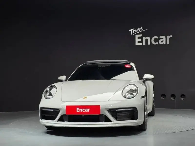 2020 Porsche 911 с пробегом 8 246 км