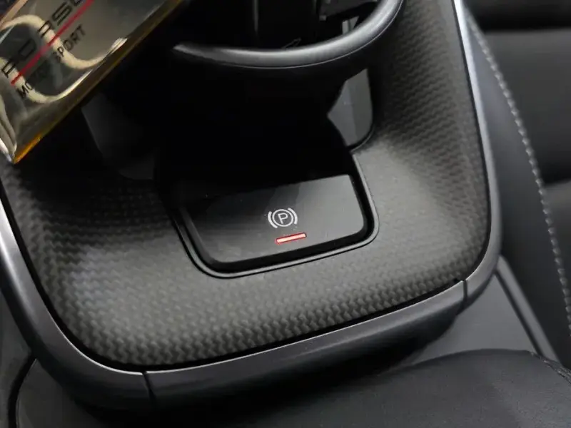2020 Porsche 911 с пробегом 8 246 км