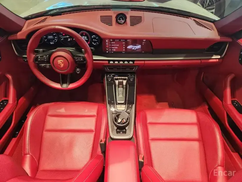 2024 Porsche 911 с пробегом 6 400 км