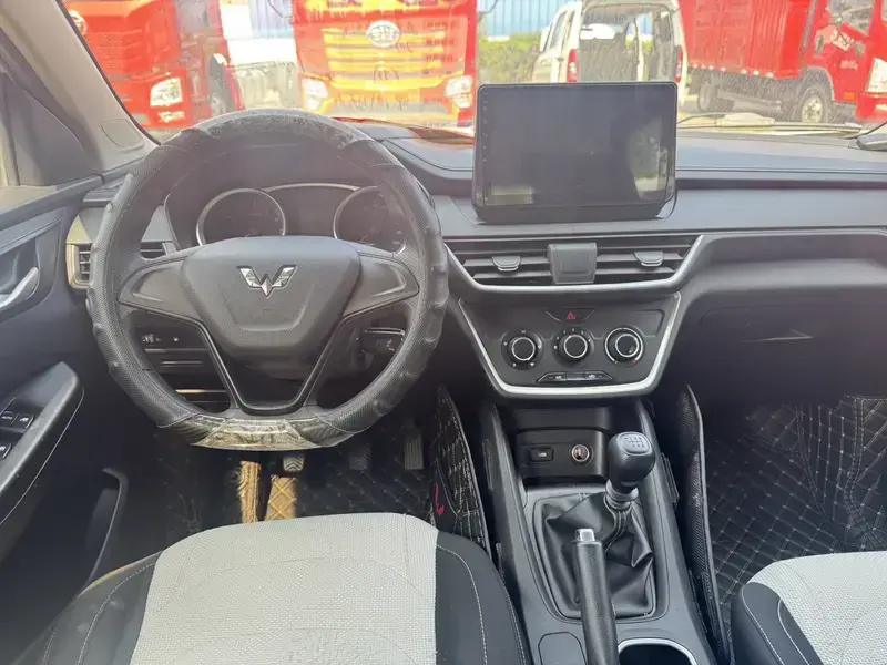 2019 Wuling Wuling Hongguang S3 с пробегом 70 000 км