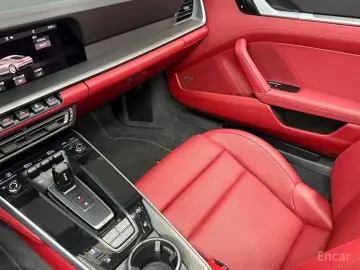 2020 Porsche 911 с пробегом 18 425 км