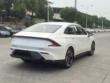 2025 Wuling Wuling Xingguang с пробегом 1 000 км