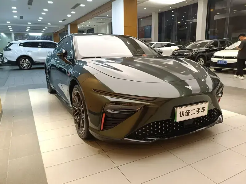 2022 Hozon Nezha S с пробегом 51 500 км