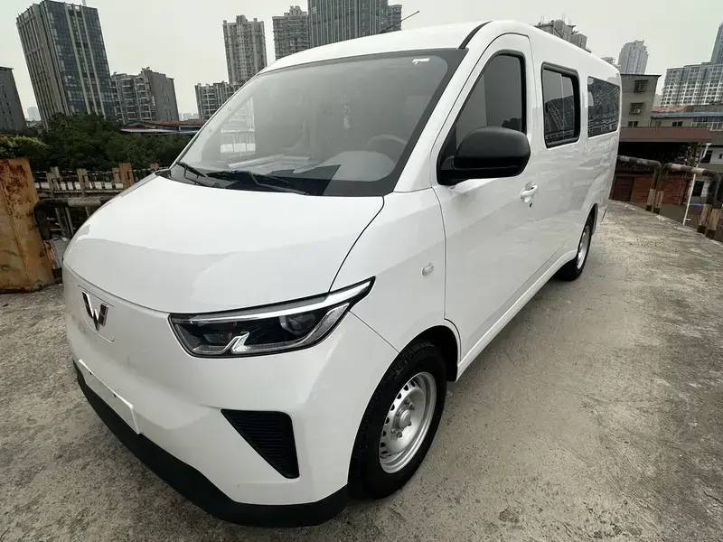 2024 Wuling Wuling Yangguang с пробегом 13 400 км