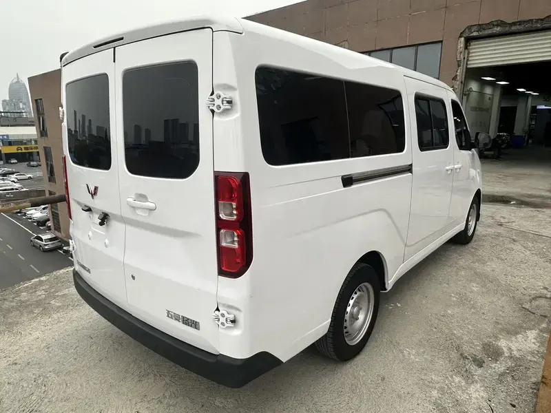 2024 Wuling Wuling Yangguang с пробегом 13 400 км