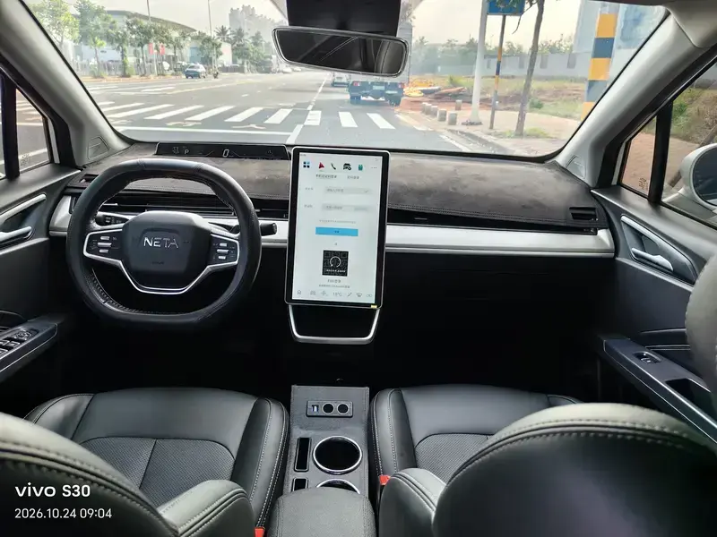 2022 Hozon Nezha V с пробегом 64 000 км