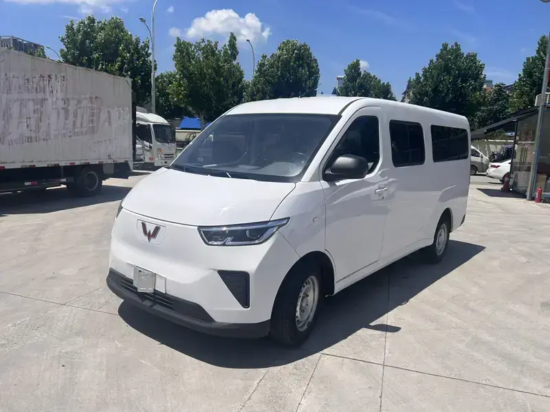 2024 Wuling Wuling Yangguang с пробегом 96 000 км