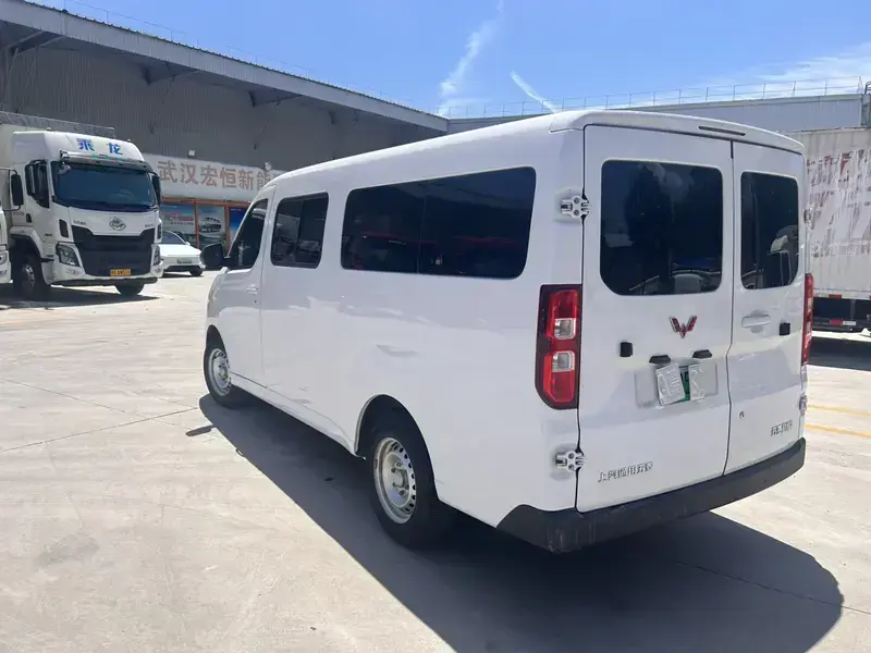 2024 Wuling Wuling Yangguang с пробегом 96 000 км
