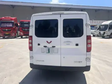 2024 Wuling Wuling Yangguang с пробегом 96 000 км