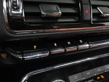 2021 Lincoln Navigator с пробегом 89 170 км