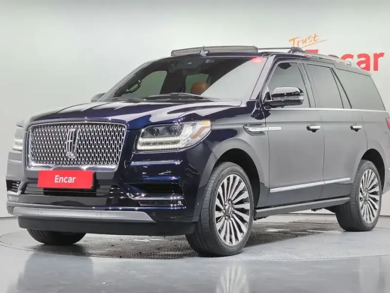 2021 Lincoln Navigator с пробегом 118 577 км